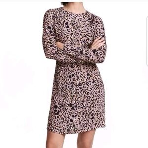 H&M Lavender Leopard Print Long Sleeve Crepe Dress - Size 6